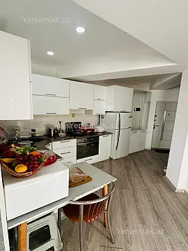 Satılır 2 otaqlı yeni tikili 70 m²