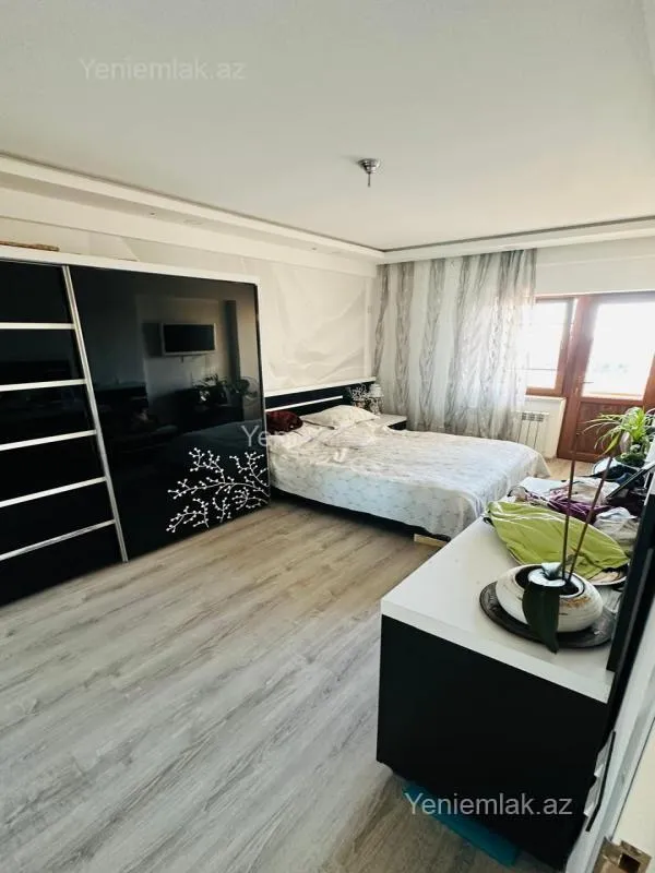 Satılır 2 otaqlı yeni tikili 70 m²