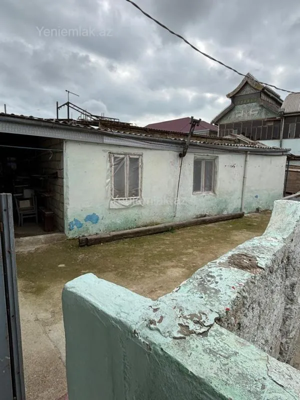 Satılır 7 otaqlı həyət evi 125 m²