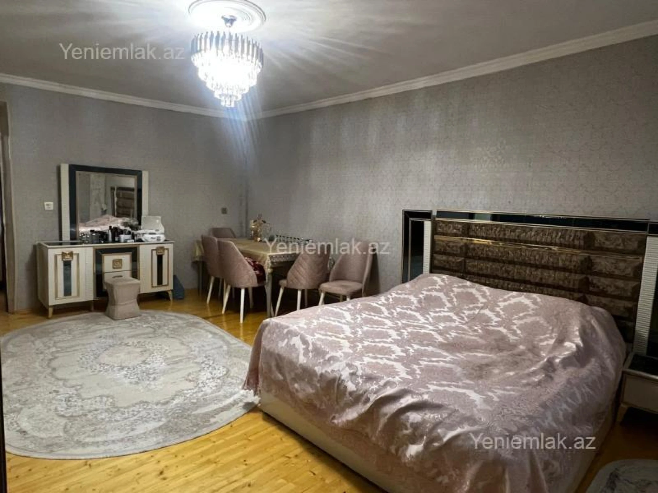 Satılır 7 otaqlı həyət evi 125 m²