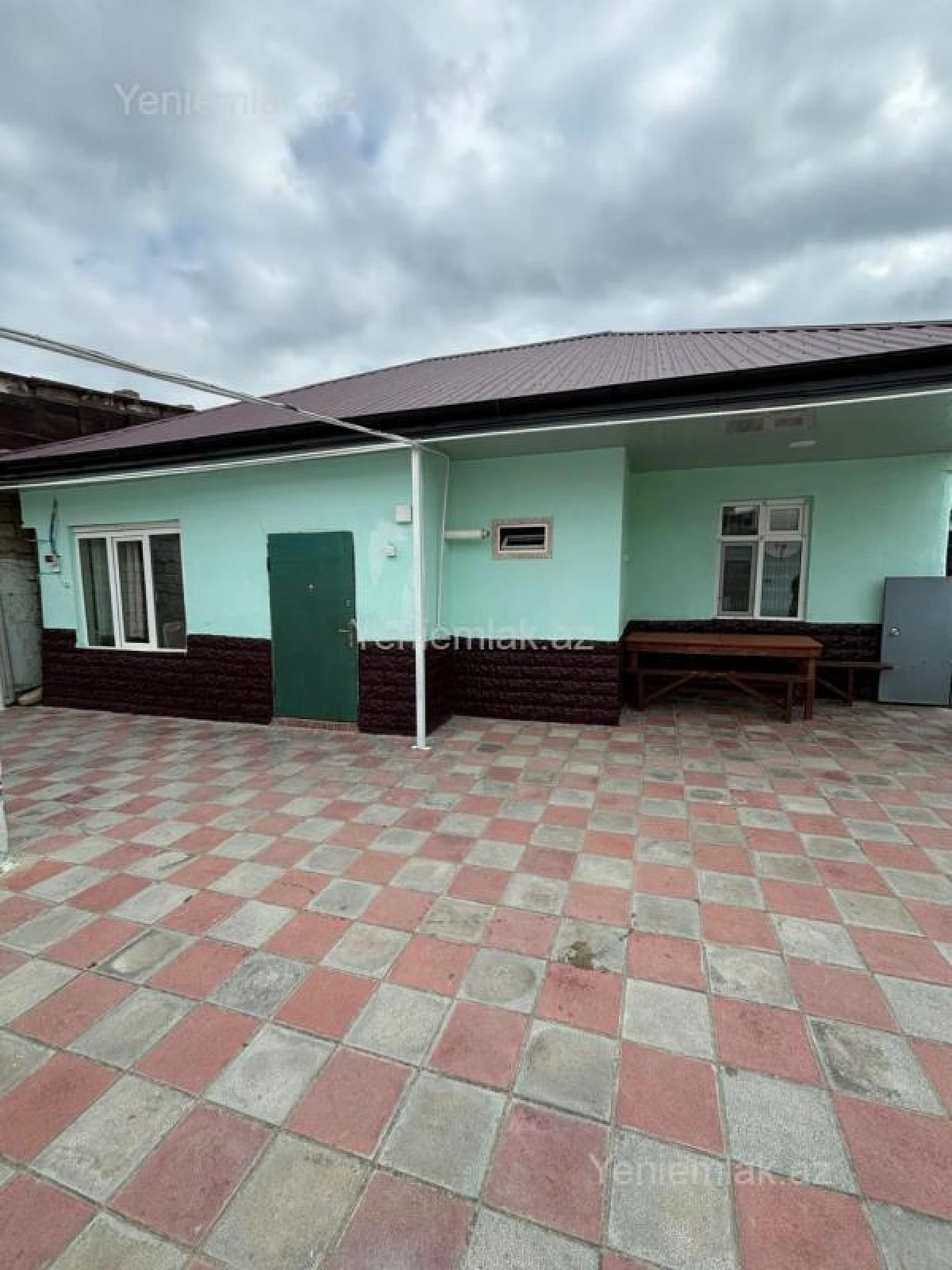 Satılır 7 otaqlı həyət evi 125 m²