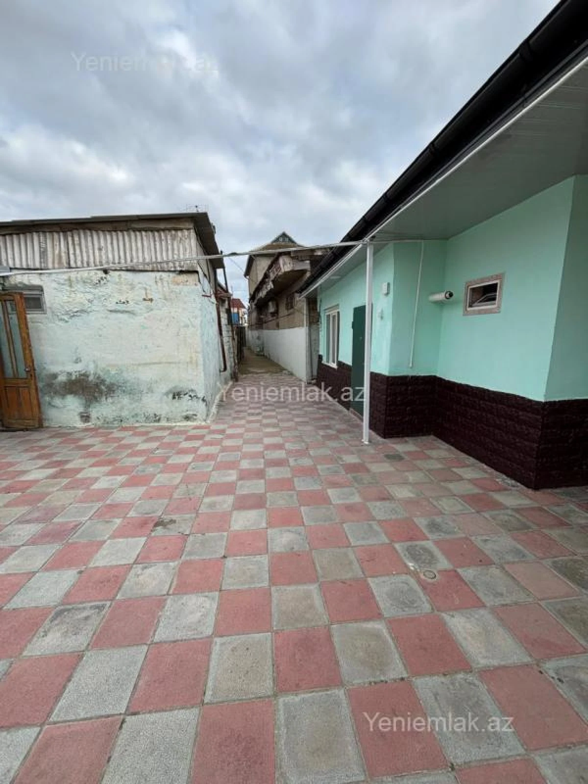 Satılır 7 otaqlı həyət evi 125 m²