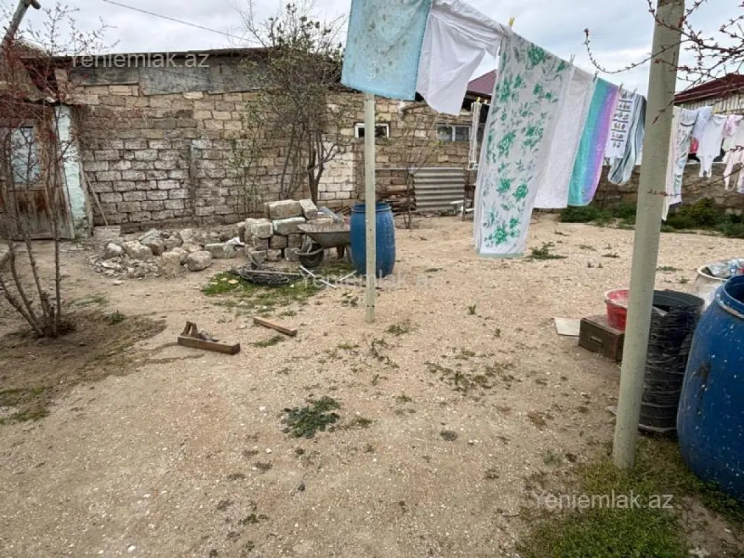 Satılır 7 otaqlı həyət evi 125 m²