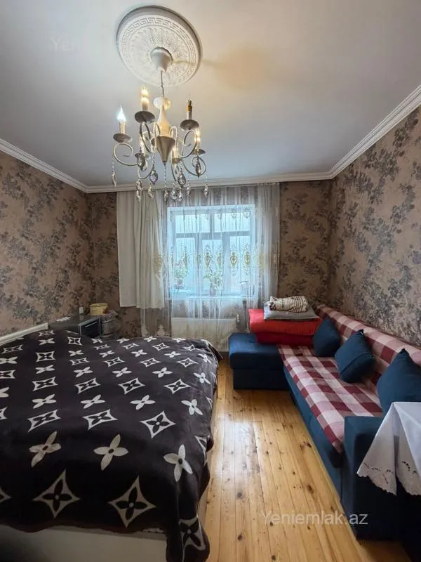 Satılır 3 otaqlı həyət evi 100 m²