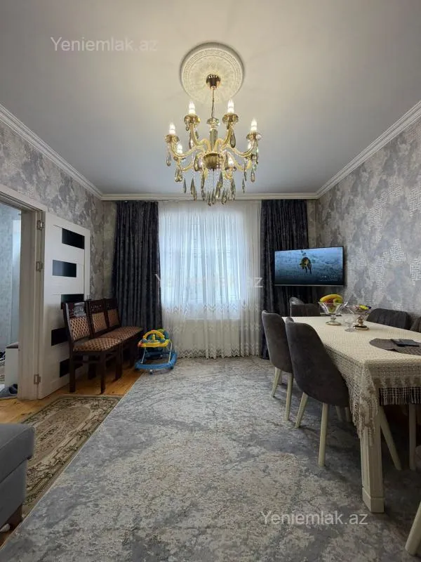 Satılır 3 otaqlı həyət evi 100 m²