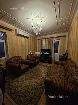 Satılır 2 otaqlı köhnə tikili 45 m²