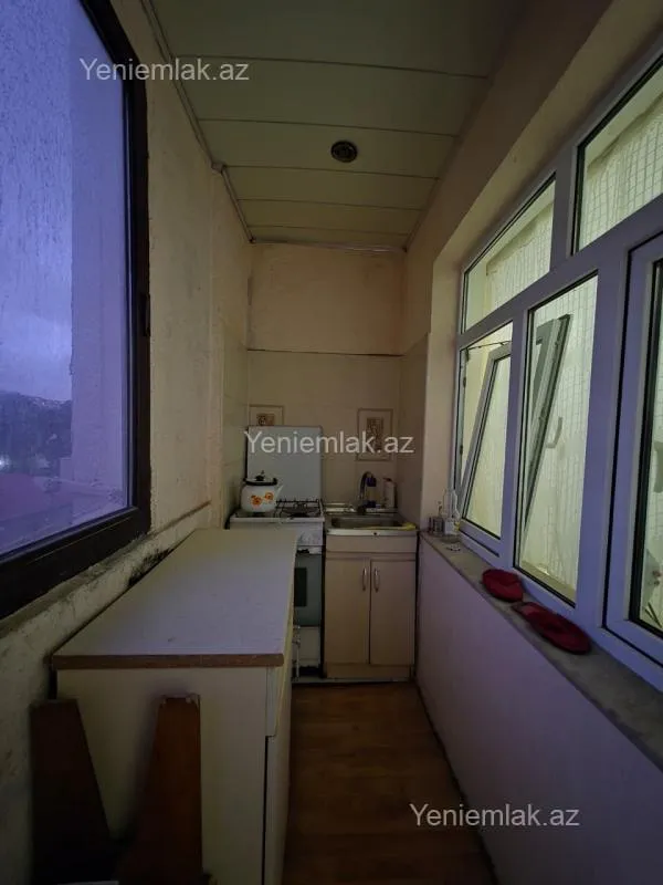 Satılır 2 otaqlı köhnə tikili 45 m²