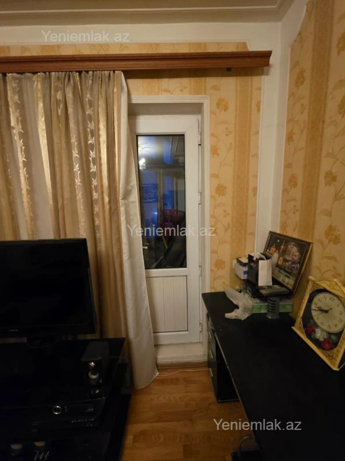 Satılır 2 otaqlı köhnə tikili 45 m²