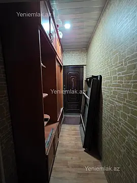 Satılır 2 otaqlı köhnə tikili 45 m²