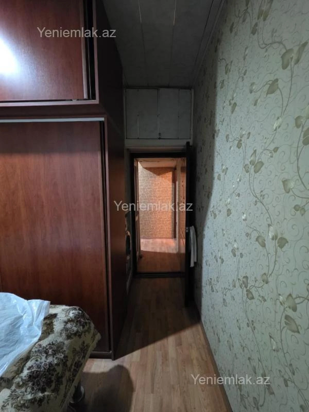 Satılır 2 otaqlı köhnə tikili 45 m²