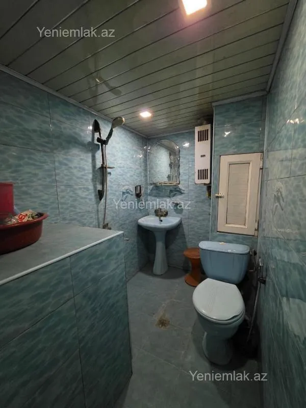 Satılır 2 otaqlı köhnə tikili 45 m²