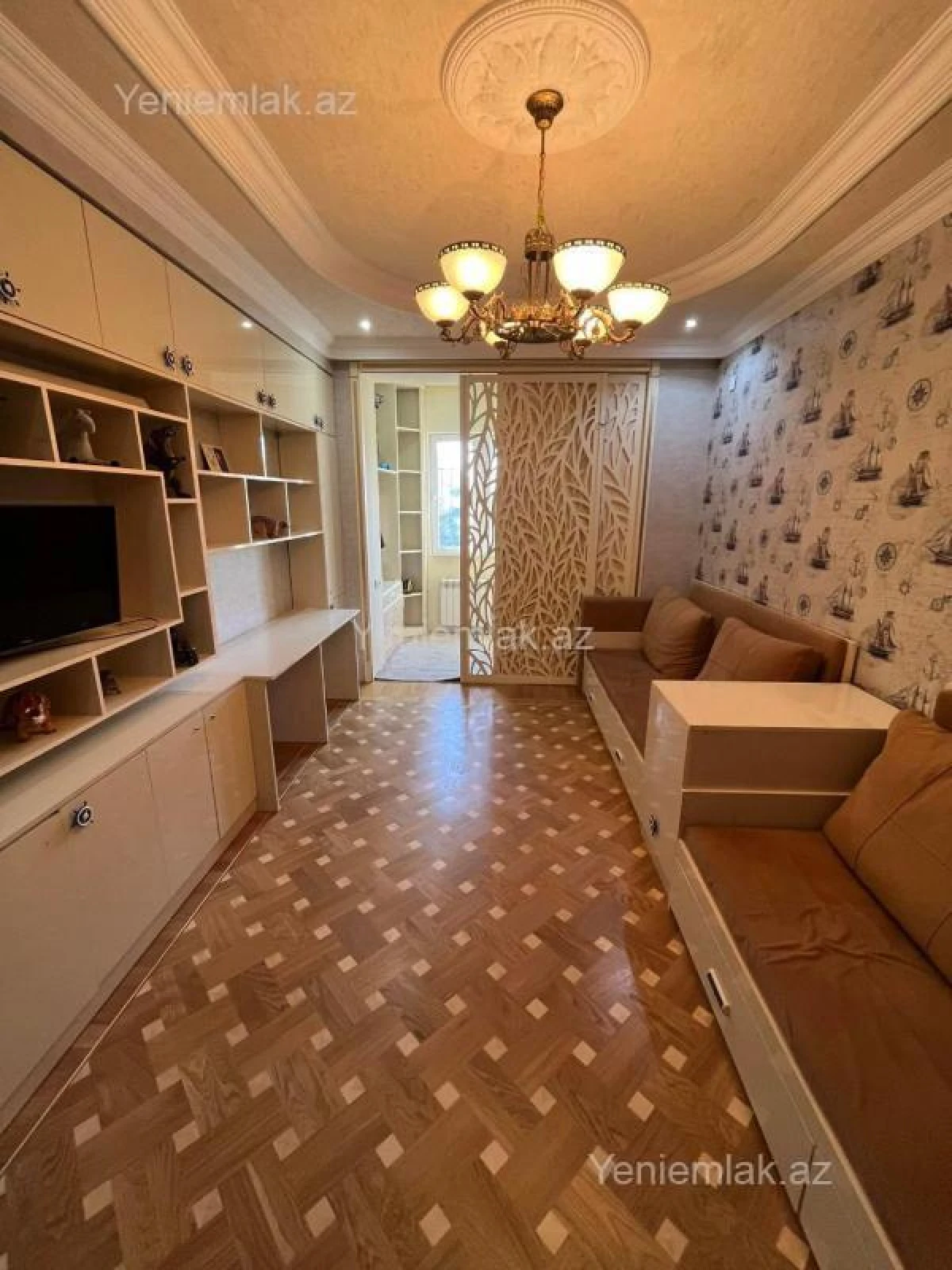 Satılır 4 otaqlı yeni tikili 200 m²