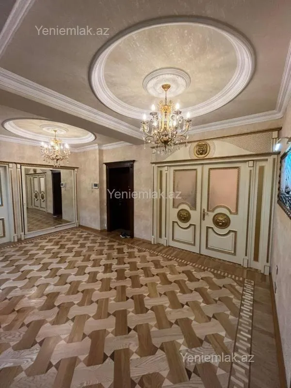 Satılır 4 otaqlı yeni tikili 200 m²