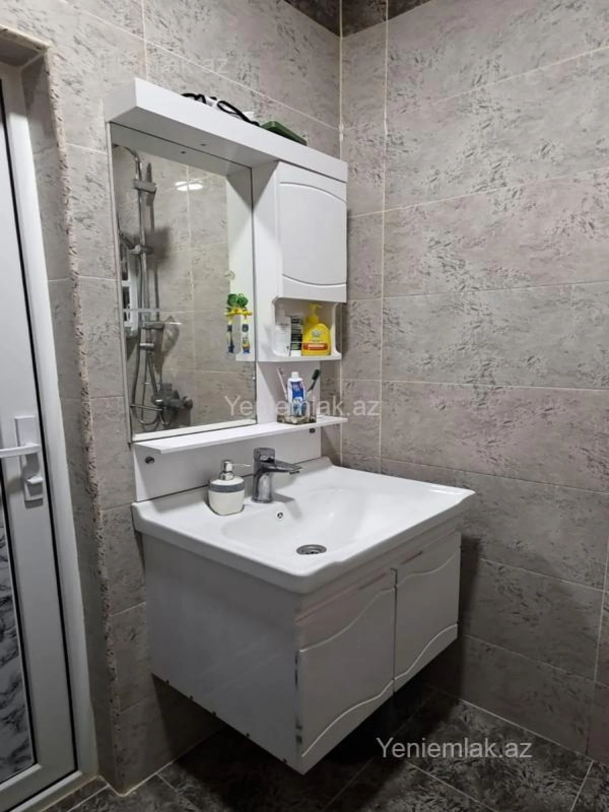 Satılır 2 otaqlı yeni tikili 48 m²