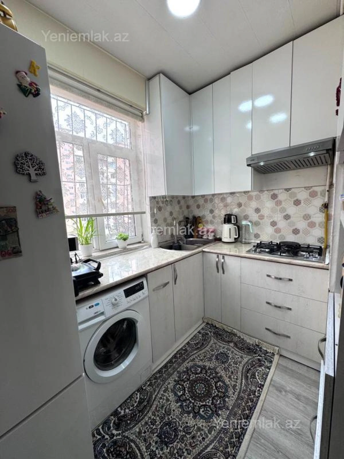 Satılır 2 otaqlı yeni tikili 60 m²