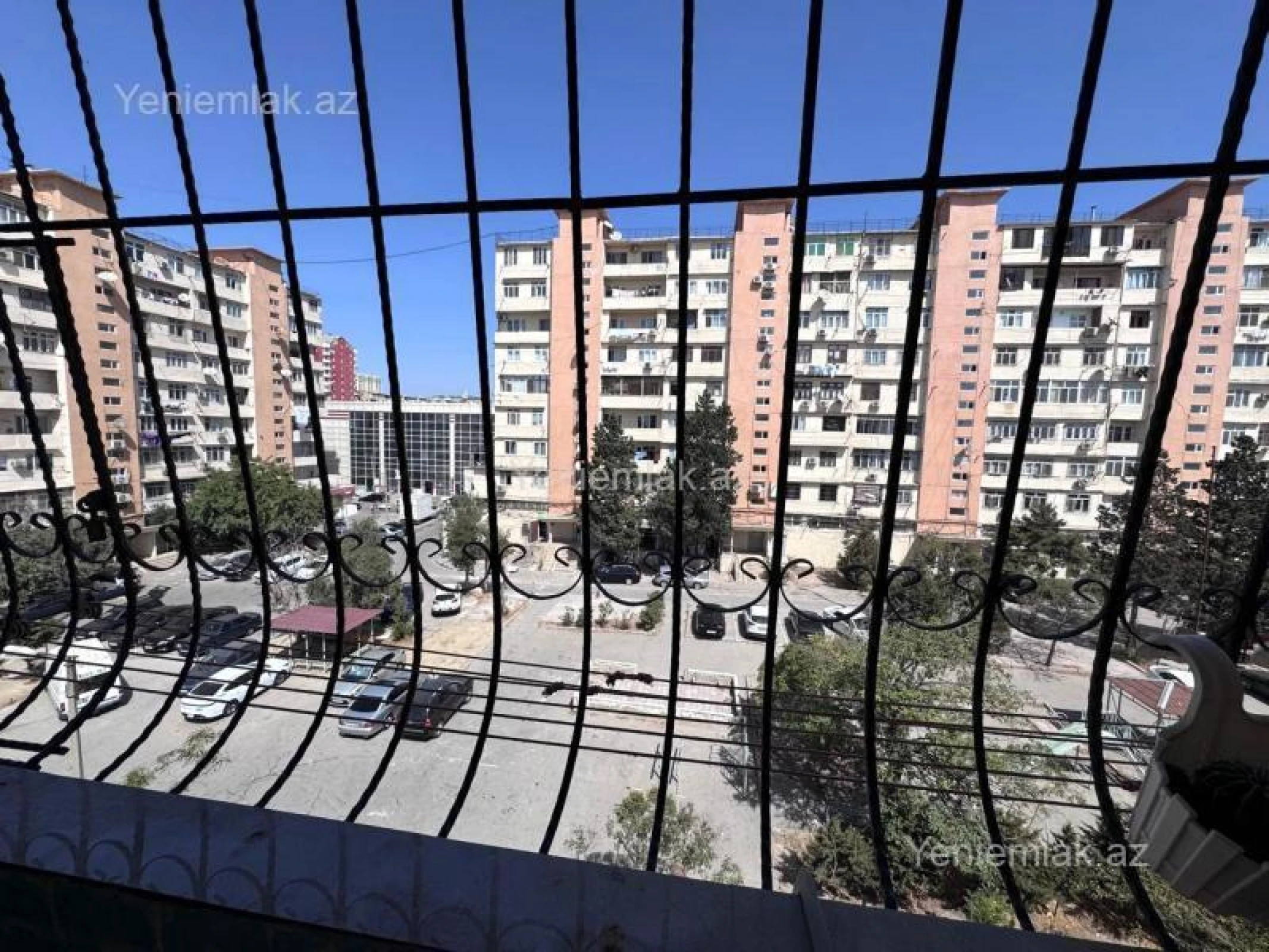 Satılır 2 otaqlı yeni tikili 60 m²