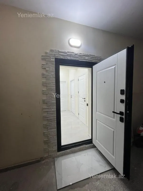 Satılır 3 otaqlı yeni tikili 74 m²