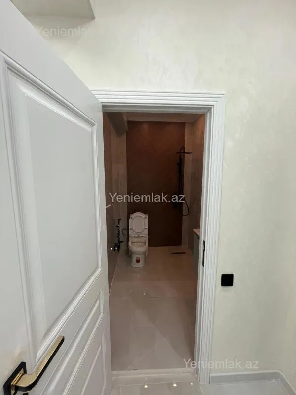 Satılır 3 otaqlı yeni tikili 74 m²