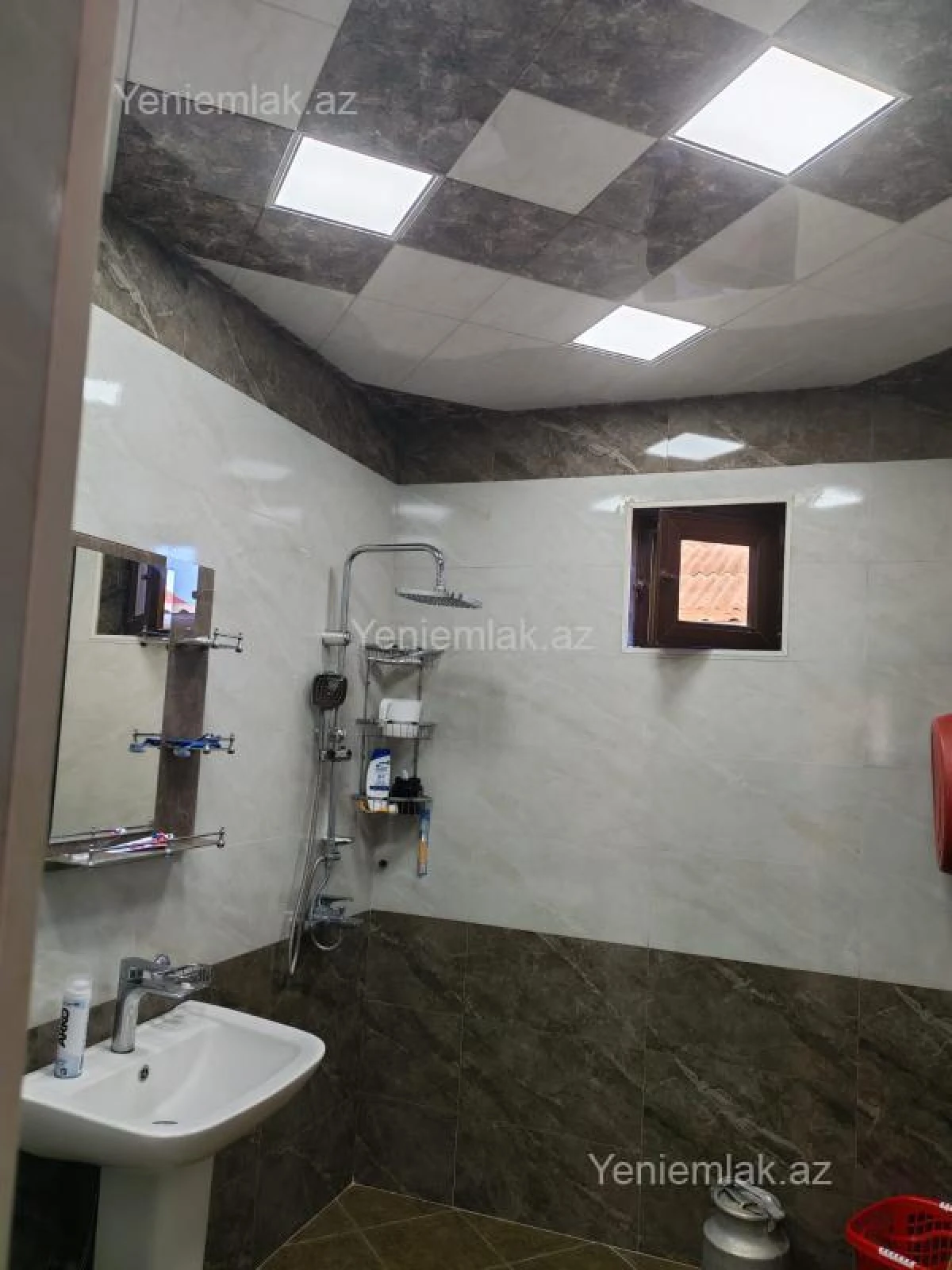 Satılır 3 otaqlı həyət evi 110 m²