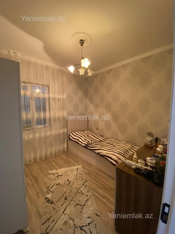 Satılır 2 otaqlı həyət evi 50 m²