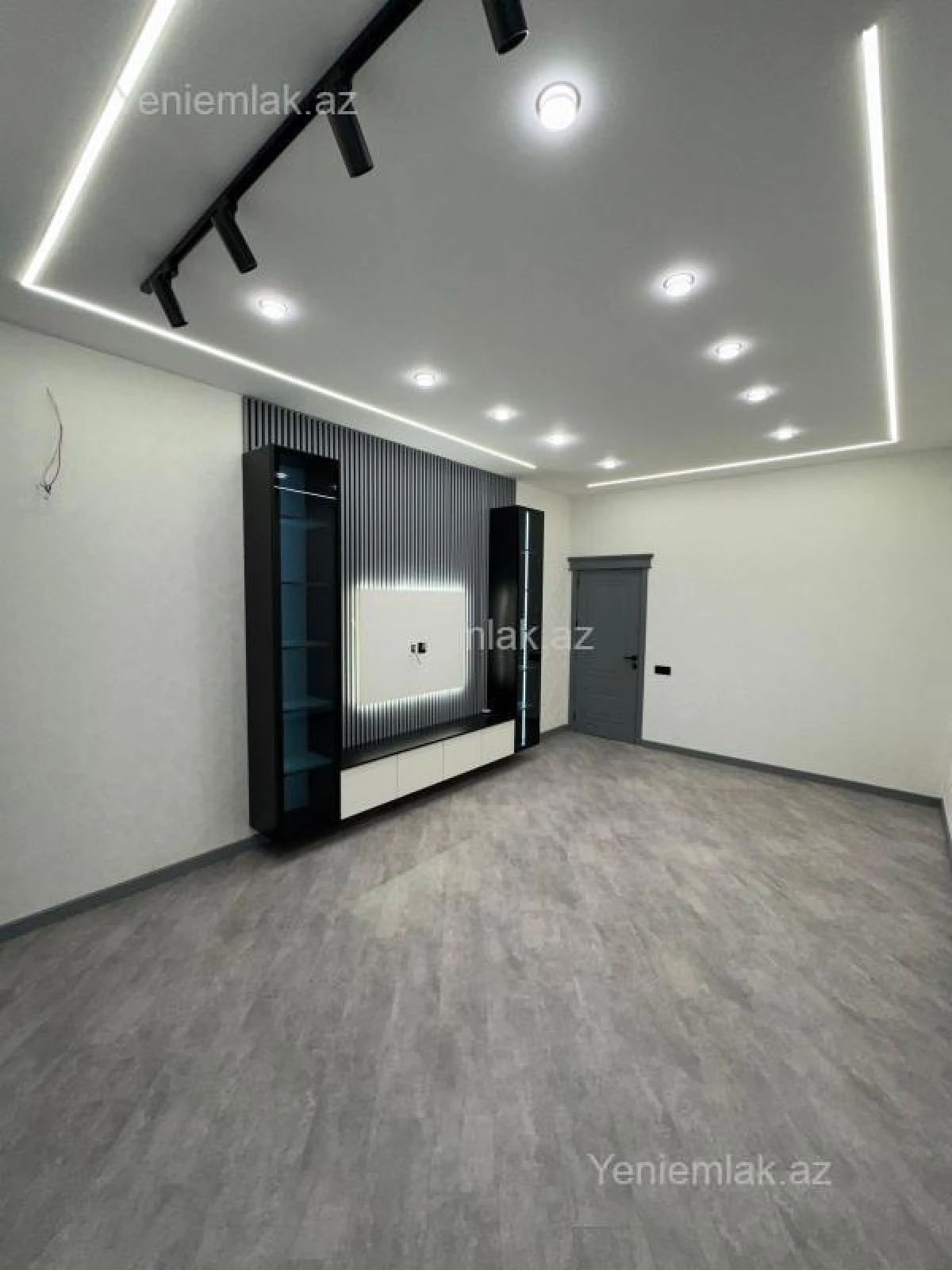 Satılır 2 otaqlı yeni tikili 65 m²