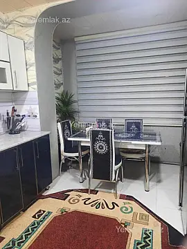 Satılır 5 otaqlı köhnə tikili 115 m²