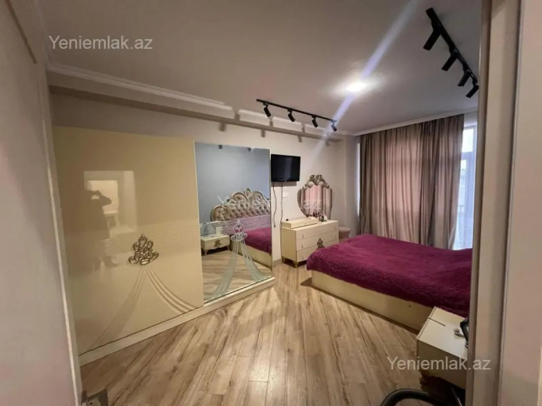 Satılır 3 otaqlı yeni tikili 87 m²