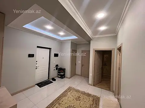 Satılır 3 otaqlı yeni tikili 87 m²