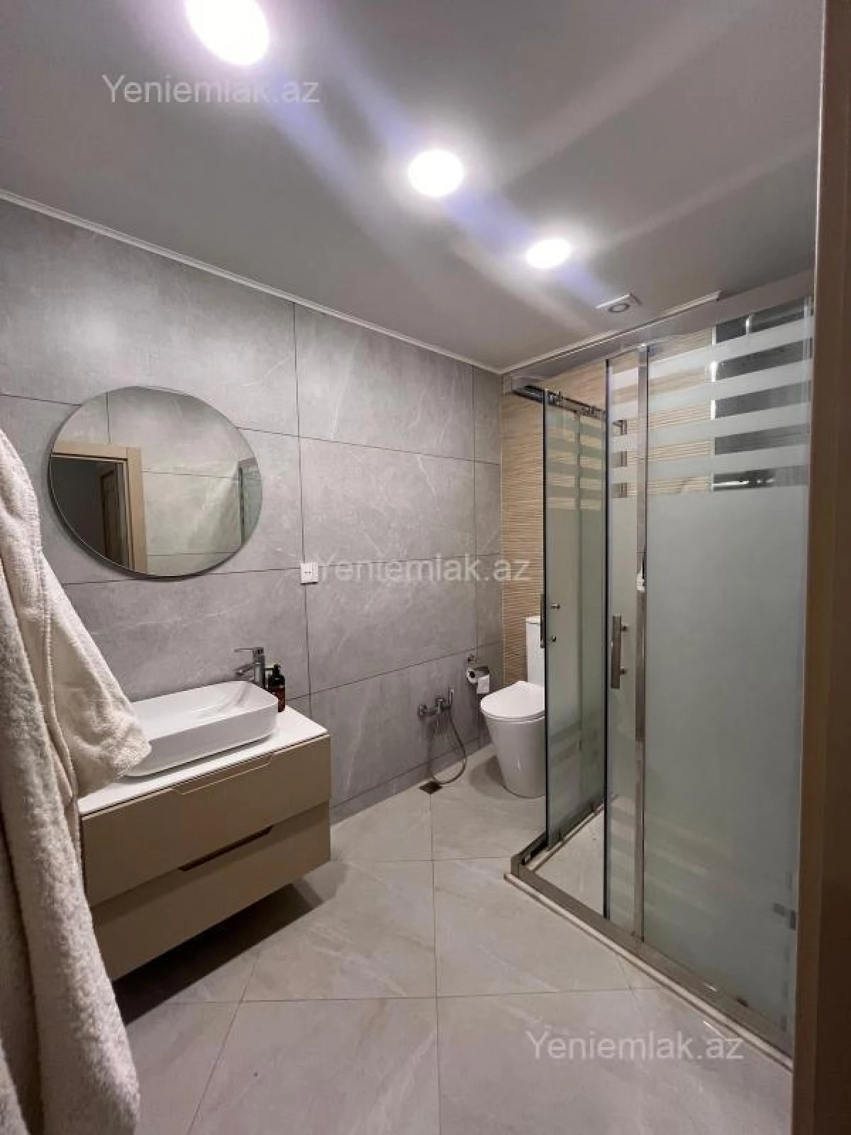 Satılır 3 otaqlı yeni tikili 87 m²