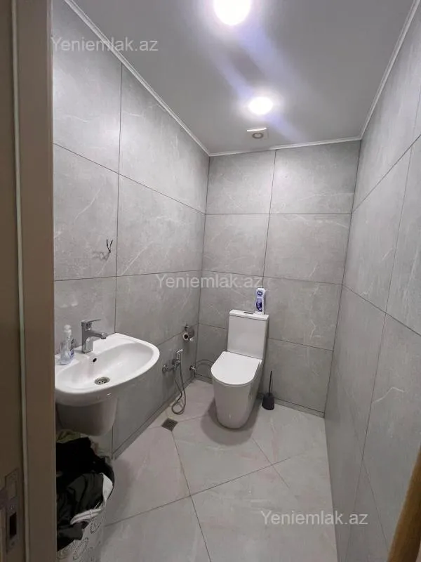 Satılır 3 otaqlı yeni tikili 87 m²