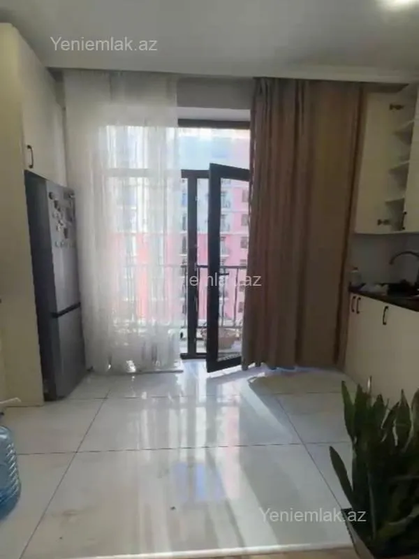 Satılır 2 otaqlı yeni tikili 65 m²