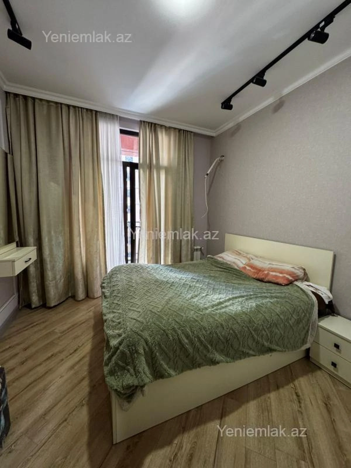 Satılır 2 otaqlı yeni tikili 65 m²