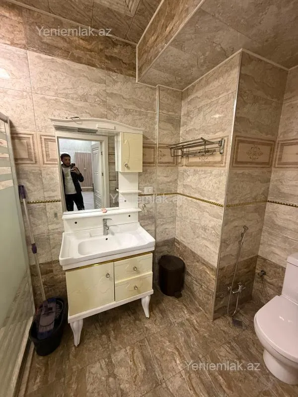 Satılır 3 otaqlı yeni tikili 144 m²