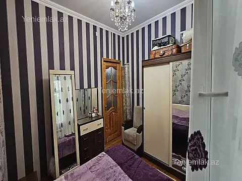 Satılır 4 otaqlı həyət evi 140 m²