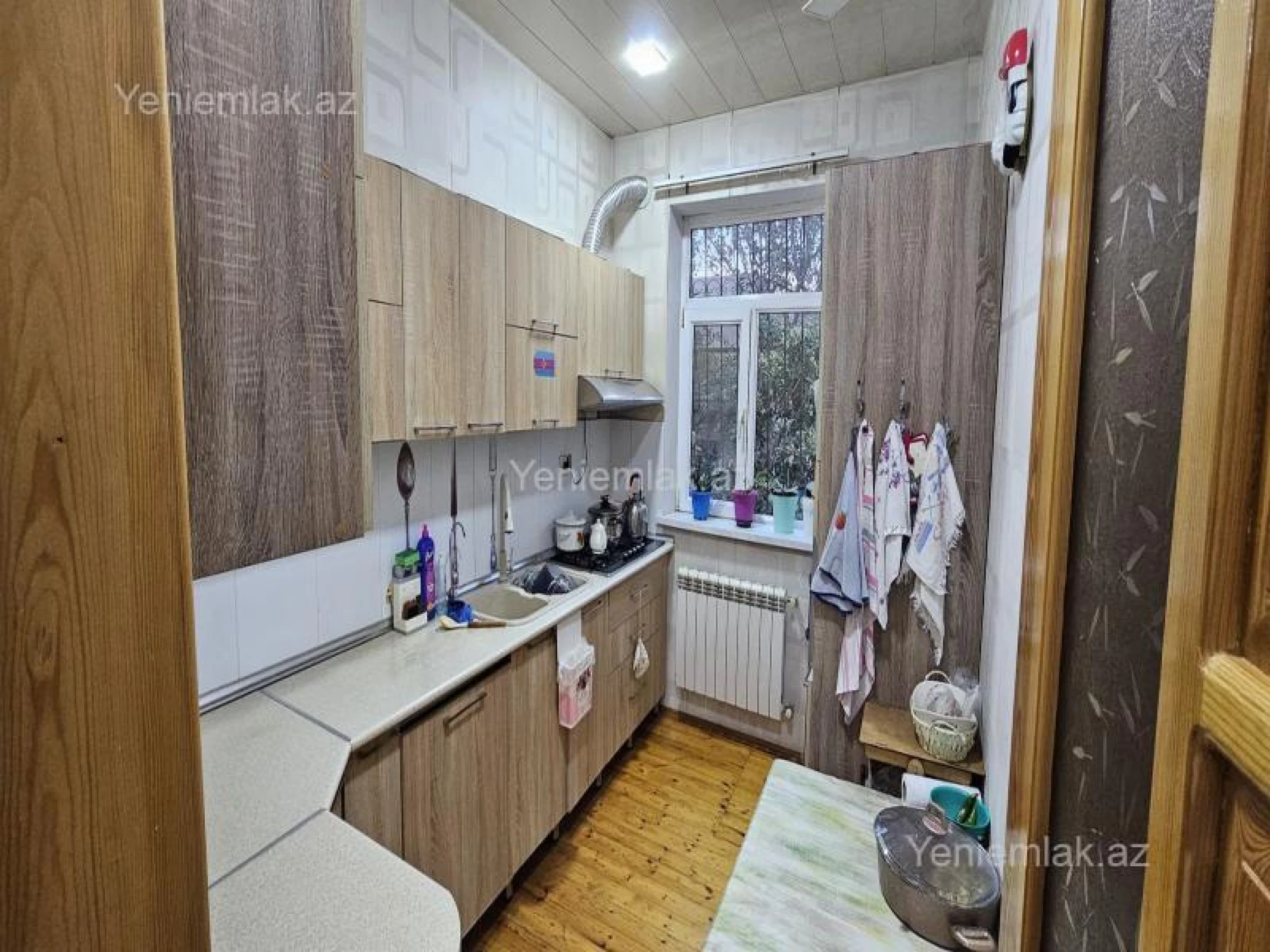 Satılır 4 otaqlı həyət evi 140 m²