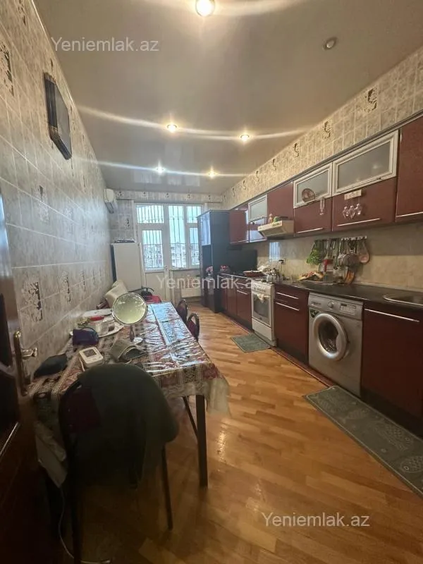 Satılır 2 otaqlı yeni tikili 90 m²