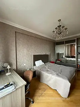 Satılır 2 otaqlı yeni tikili 77 m²