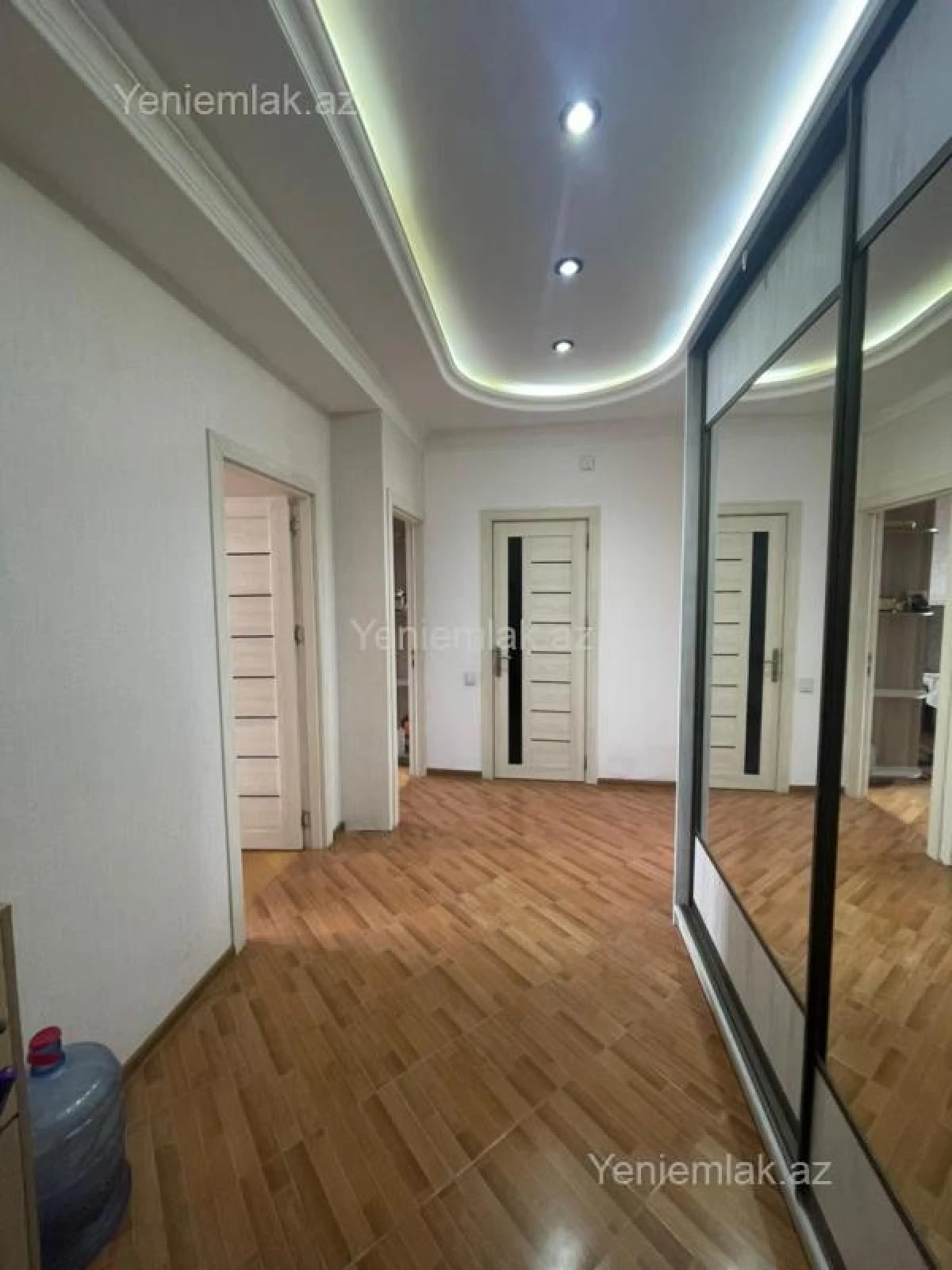 Satılır 2 otaqlı yeni tikili 77 m²
