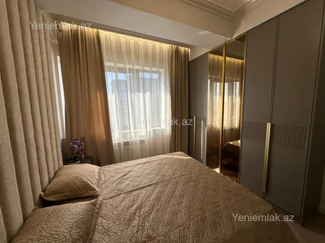 Satılır 3 otaqlı yeni tikili 91 m²