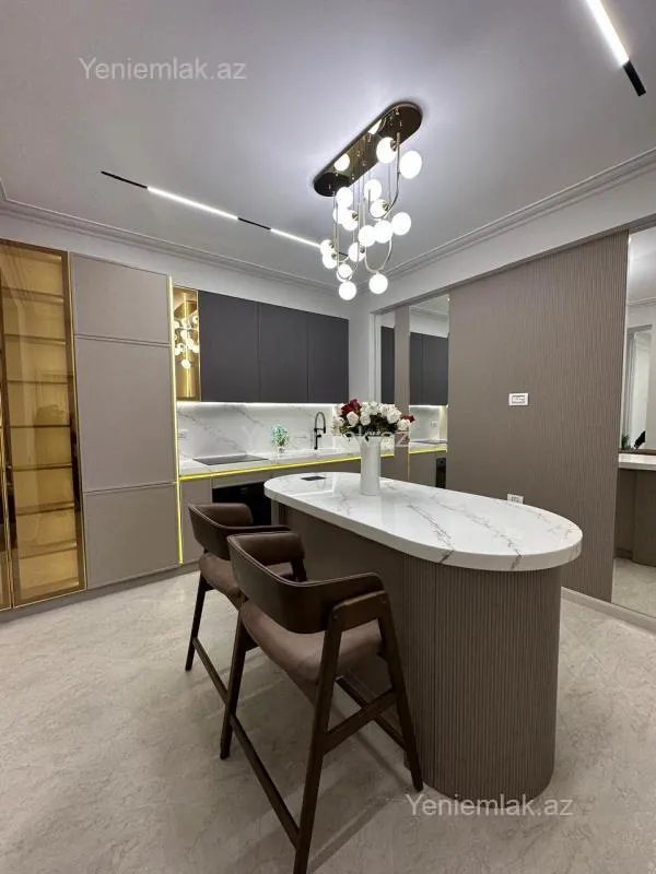 Satılır 3 otaqlı yeni tikili 91 m²