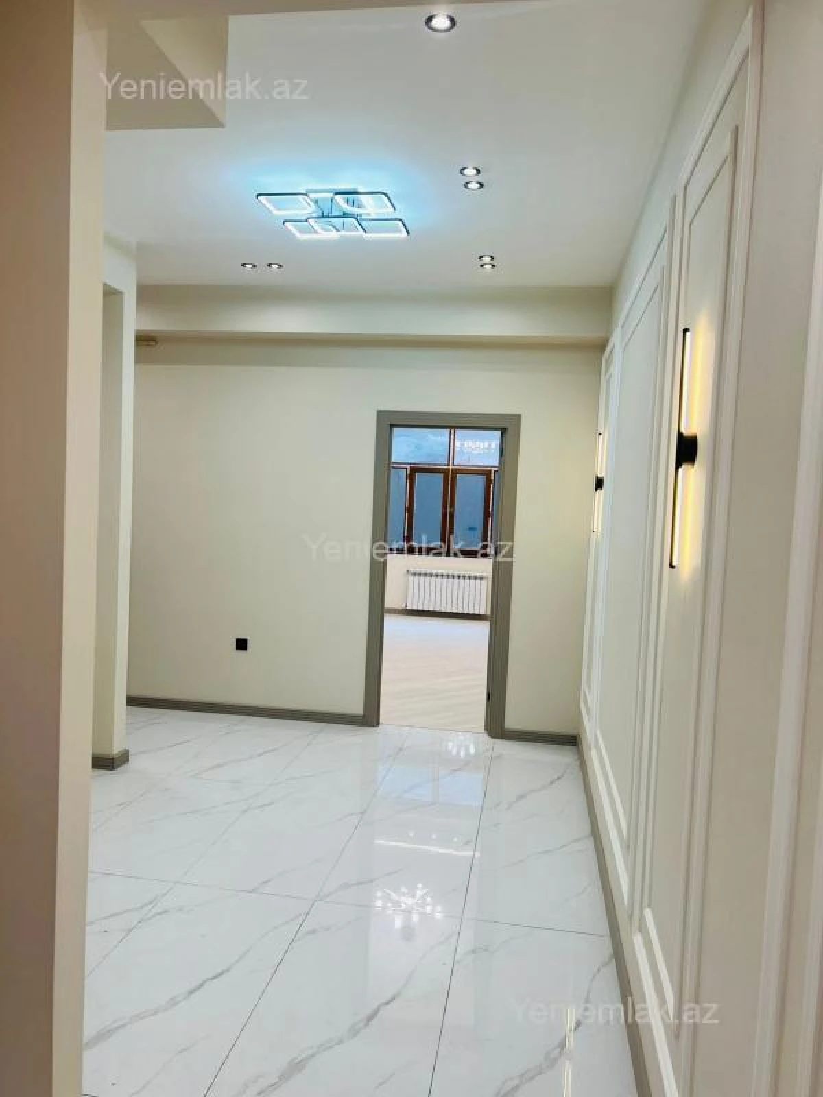 Satılır 2 otaqlı yeni tikili 72 m²