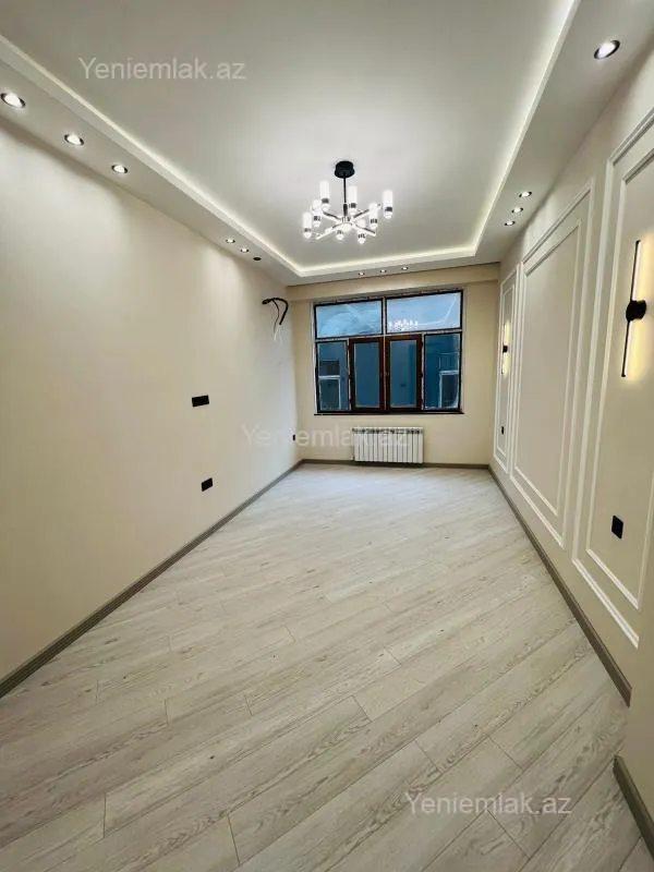 Satılır 2 otaqlı yeni tikili 72 m²