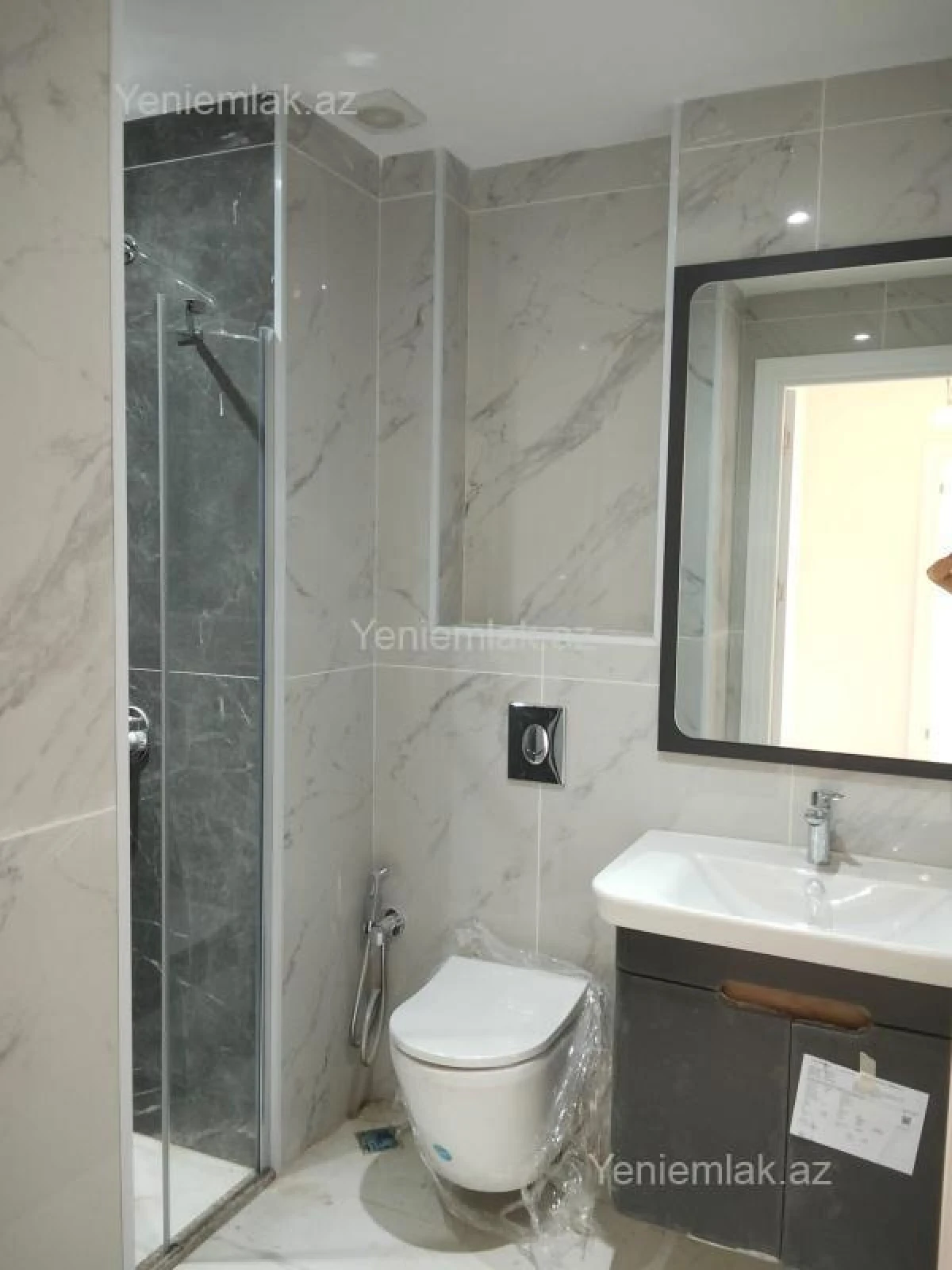 Satılır 3 otaqlı yeni tikili 67 m²