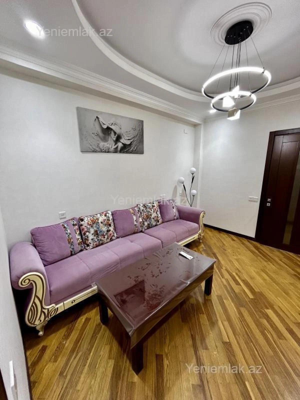 Satılır 2 otaqlı yeni tikili 64 m²