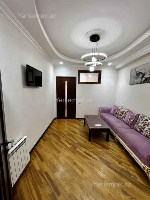 Satılır 2 otaqlı yeni tikili 64 m²