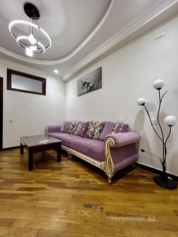Satılır 2 otaqlı yeni tikili 64 m²