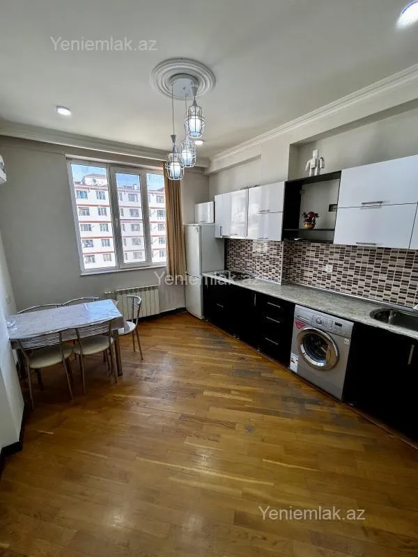 Satılır 2 otaqlı yeni tikili 64 m²