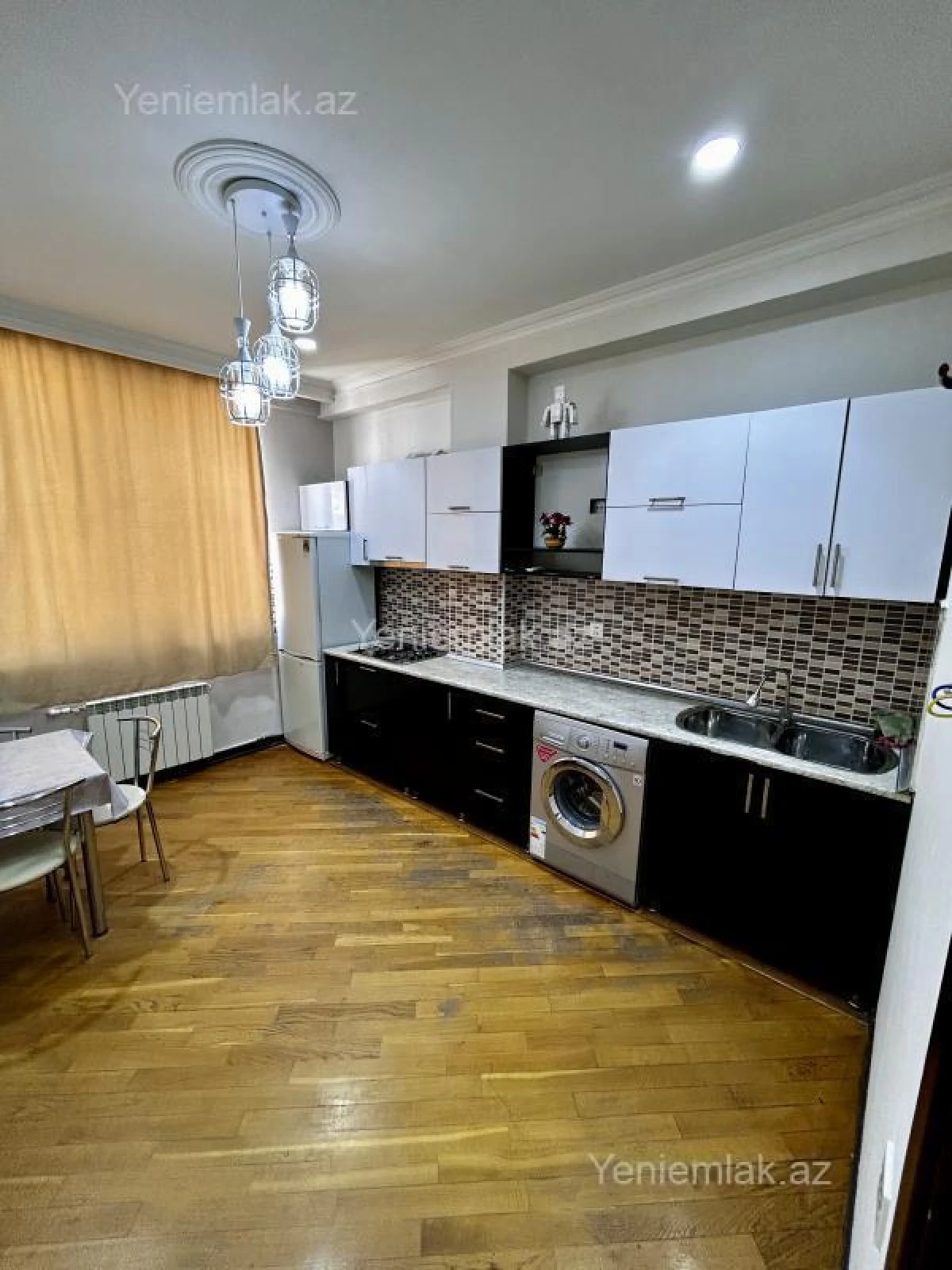Satılır 2 otaqlı yeni tikili 64 m²