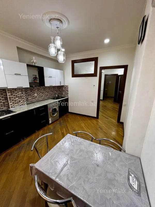 Satılır 2 otaqlı yeni tikili 64 m²