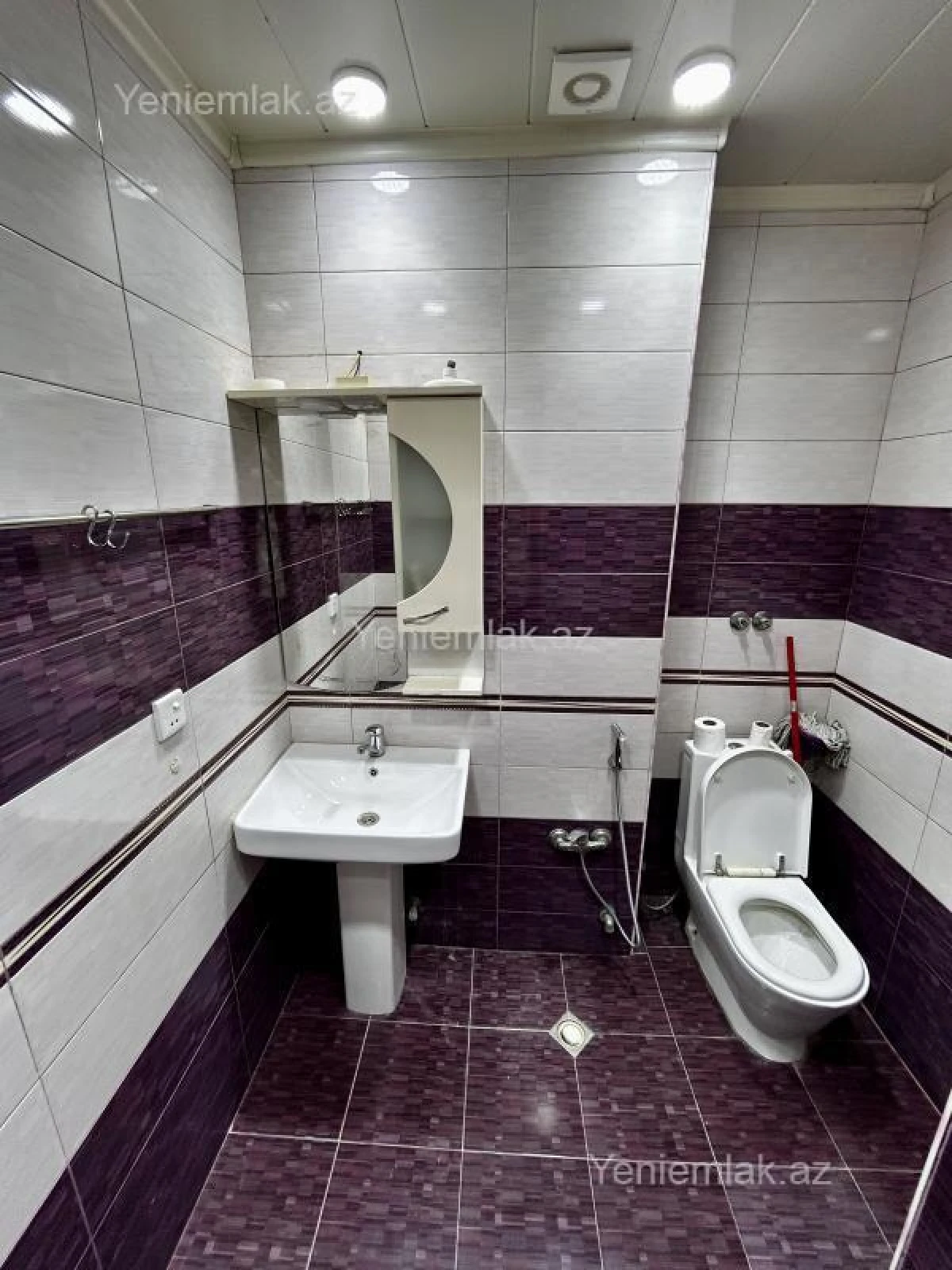 Satılır 2 otaqlı yeni tikili 64 m²